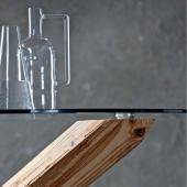 loft etkezo kerek asztal bontott ujrahasznositott natur termeszetes gerenda falab rusztikus loft butor uveg asztal etkezo modern konyha.jpg